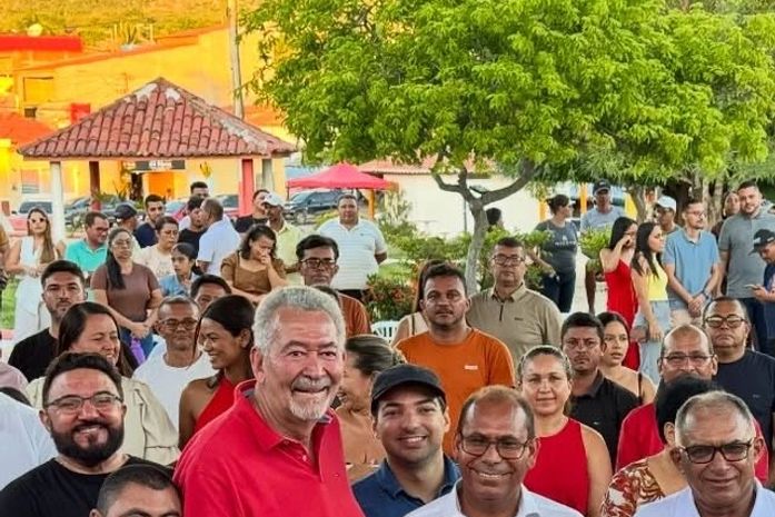 Paulão celebra sexta-feira de alegria e gratidão em Olho D’água do Casado
