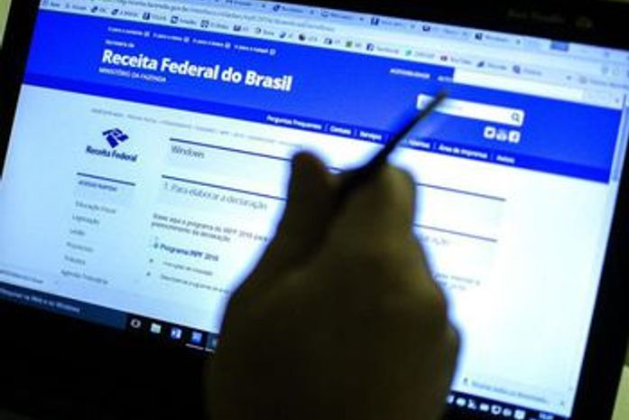 Consulta à restituição do Imposto de Renda abre nesta sexta-feira