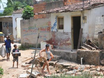 Rs=w:350,h:263,i:true,cg:true,ft:cover?cache=true