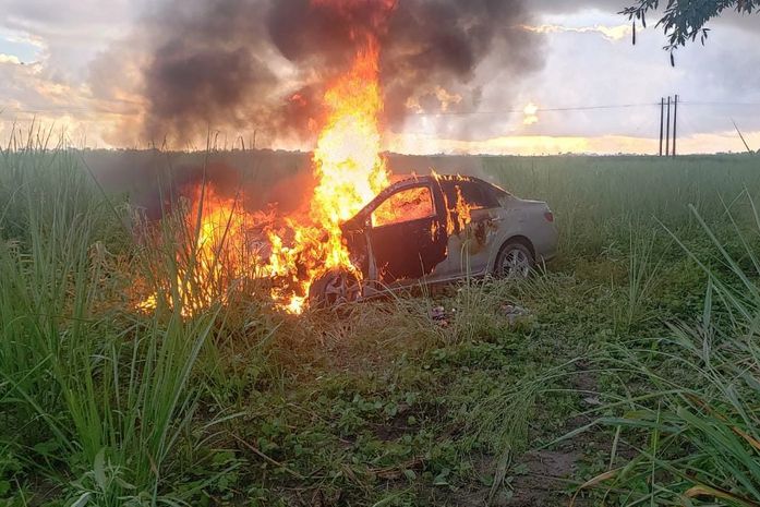 Colisão entre carro e moto deixa dois mortos, na BR-316