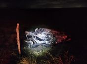 Capotamento seguido de incêndio em veículos na AL 101 Sul deixa três pessoas mortas; veja vídeo 