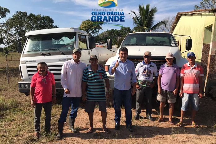 Prefeitura reforça abastecimento de água em Olho D’água Grande