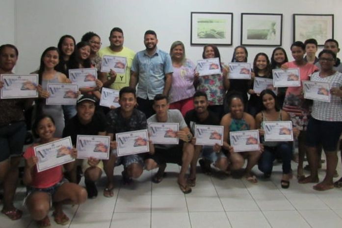 Semed Penedo entrega certificados para formandos em curso de informática