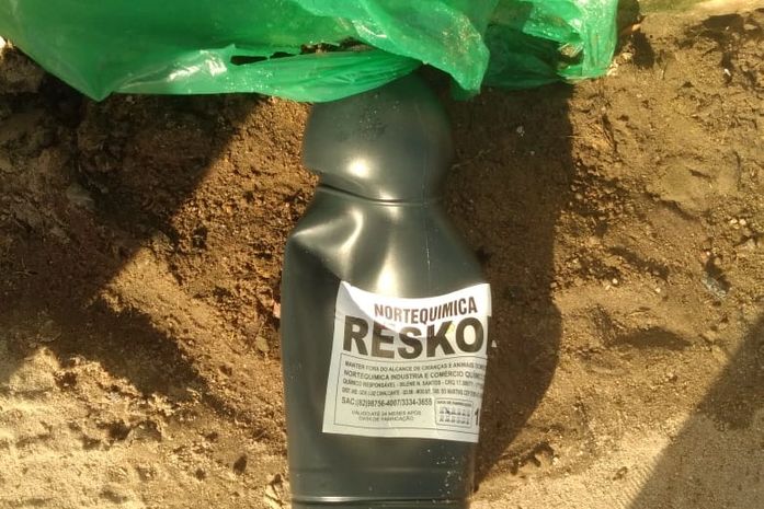 Inconformado com fim do namoro, homem joga ácido em mulher e em mais três pessoas