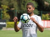 CSA negocia empréstimo de jovem zagueiro do São Paulo