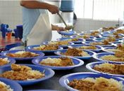 Prefeitura de Penedo distribuirá kits de alimentação para alunos da Rede Municipal de Educação