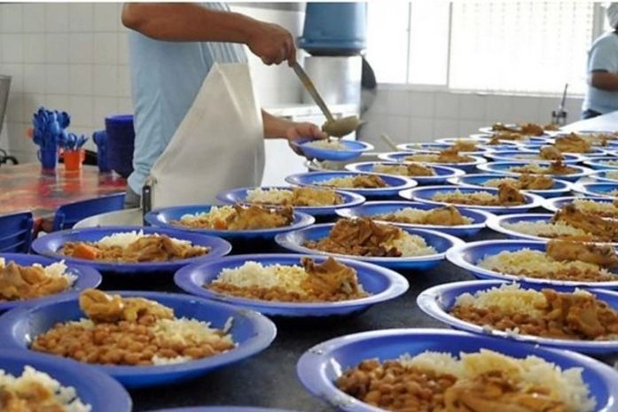 Prefeitura de Penedo distribuirá kits de alimentação para alunos da Rede Municipal de Educação