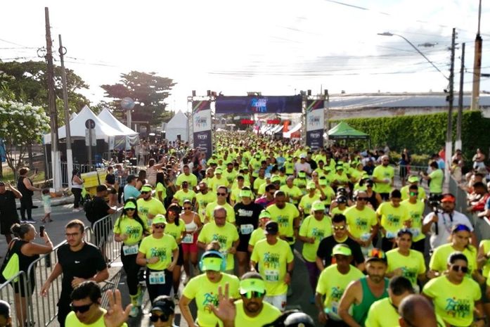 Corrida “Quem Corre, AMA” reúne milhares de atletas e faz história na primeira edição