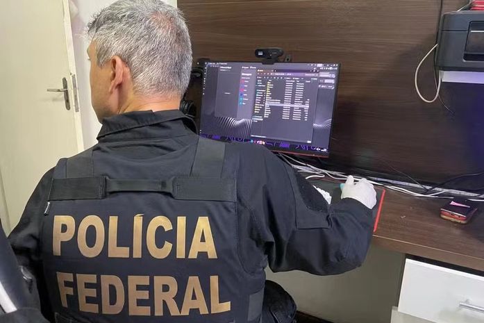 Polícia Federal autoriza concurso com mil vagas; veja distribuição e cargos