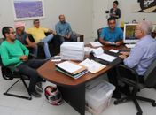 Teófilo recebe presidente e representantes do sindicato dos agentes comunitários de saúde e edemias