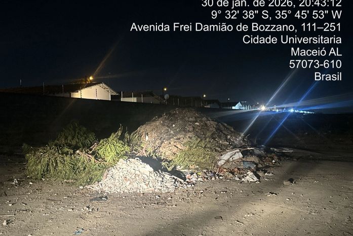 Homem é preso por descartar lixo irregularmente em terreno da parte alta de Maceió