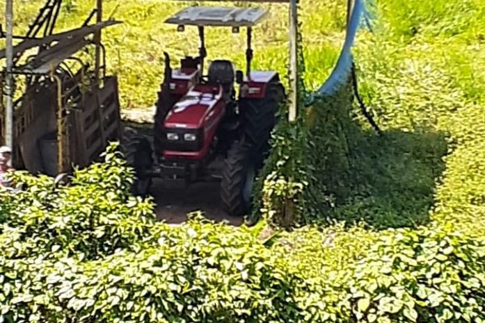 Vereadores de Santana do Mundaú acusam colega de conspirar contra diretoria da UniVale, eleger a esposa e confiscar trator