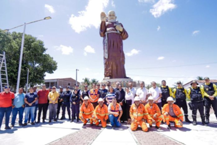 Prefeita Tia Júlia supervisiona preparativos para a Romaria de Frei Damião, que acontece entre 7 e 9 de novembro