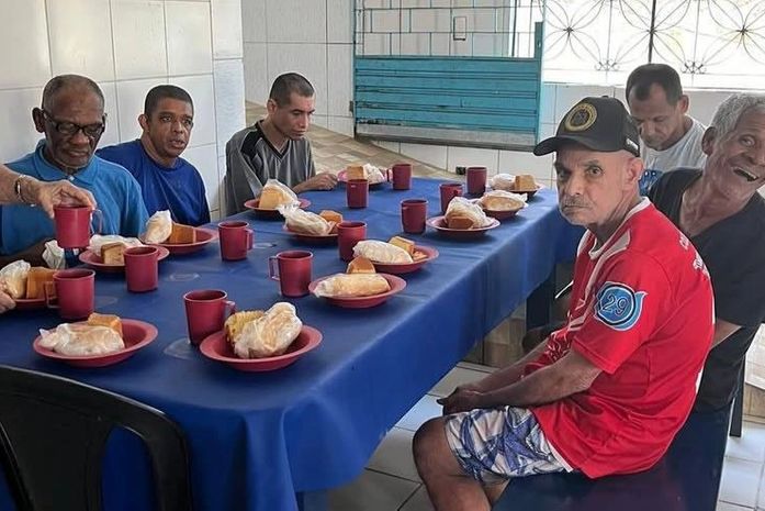 Seja parceiro do Lar do Frei José, que mantém em Maceió cerca de 80 pessoas pobres e doentes sem apoio do poder público 