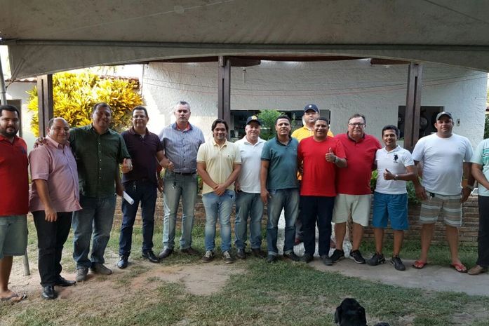 Vereadores que compõem a chapa "Üma Nova Uveal" devem formalizar as candidaturas