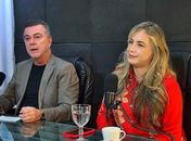 Ronaldo Medeiros e Dafne Orion