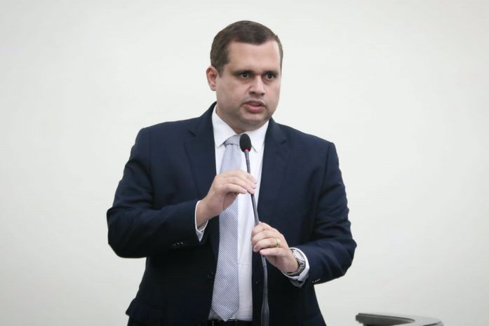 Deputado Fernando Pereira pede ao governo celeridade na entrega de sementes