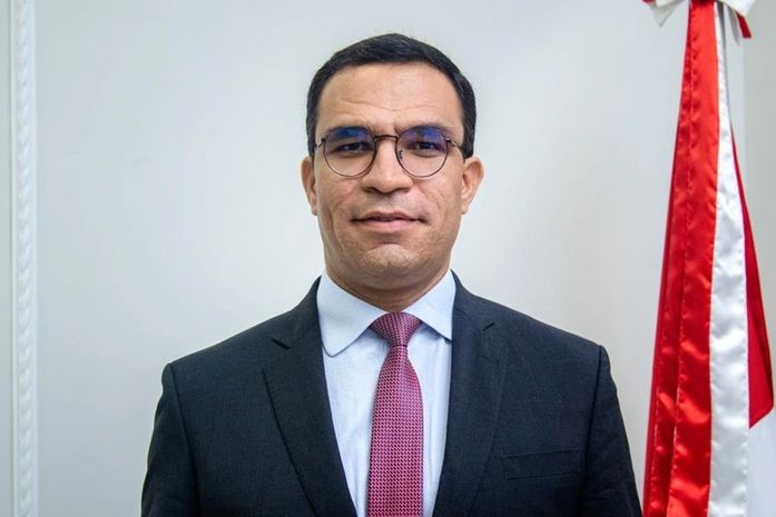 Secretário Vitor Pereira surge como nome de Dantas para a prefeitura de Maceió