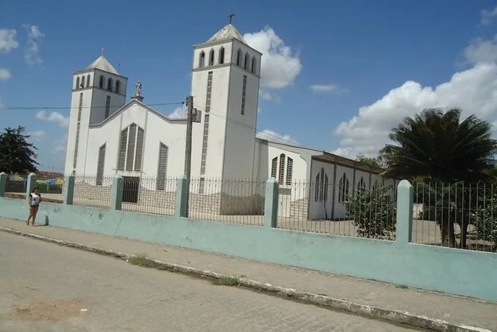 Procissão e Missa marcam o encerramento neste domingo (20) da festa do Sagrado Coração de Jesus do bairro Primavera em Arapiraca