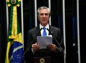 Extinção de colegiados pelo governo dificulta ação contra óleo no Nordeste, diz Collor