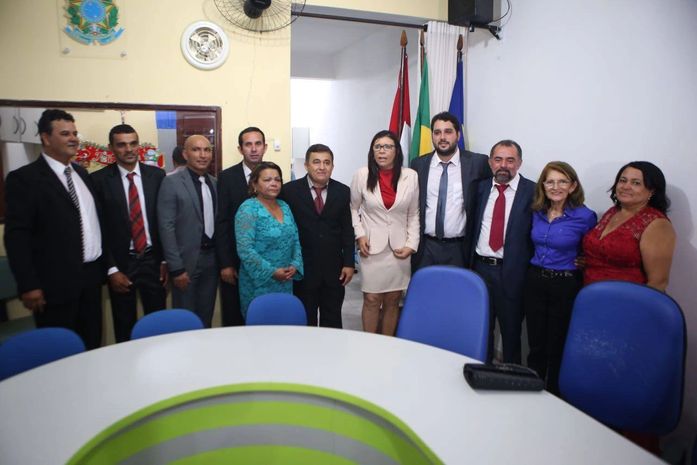 Prefeito  Arthur Freitas (PMDB), vice-prefeita Betânia (PP) e vereadores de Santana do Mundaú
