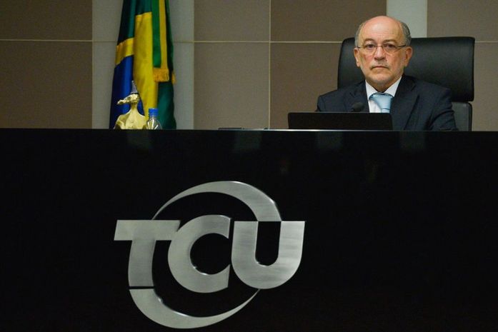 Supremo rejeita denúncia da PGR contra ministro do TCU