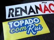 Adesivos que circulam em Arapiraca