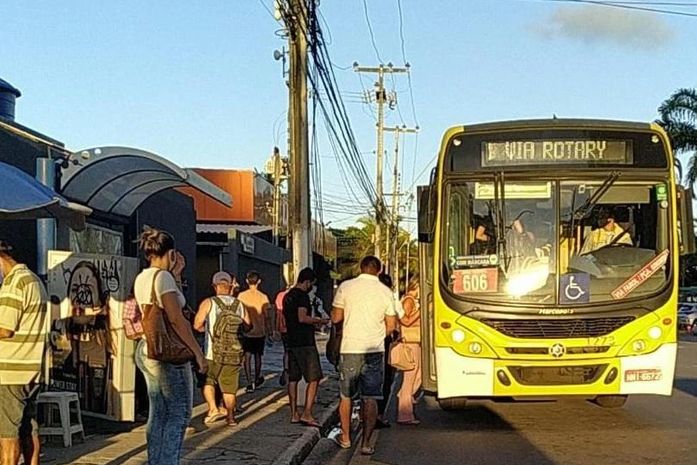 Ônibus