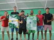 Prefeitura de Girau do Ponciano fortalece o esporte com a entrega de uniformes para 40 equipes

