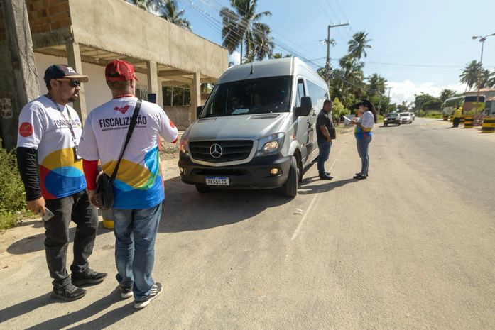 Nova fiscalização de transportadores turísticos identifica irregularidades em Maragogi