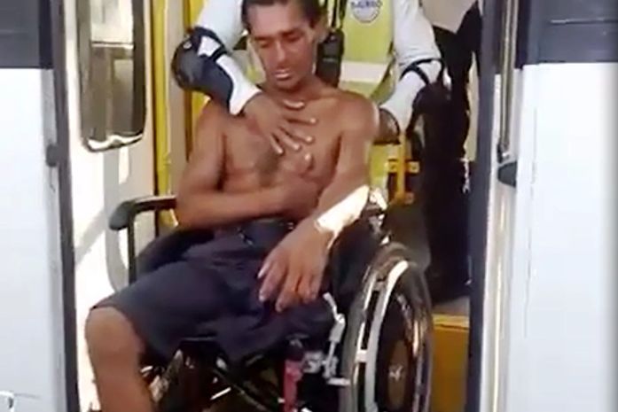 Cadeirante é agredido em ônibus na Ponta Verde