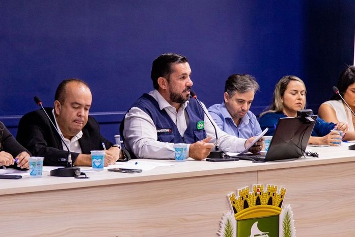 Em audiência pública, Leonardo Dias propõe aumento de orçamento para Assistência Social