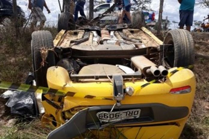 Mulher morre após carro cair em ribanceira na AL-115