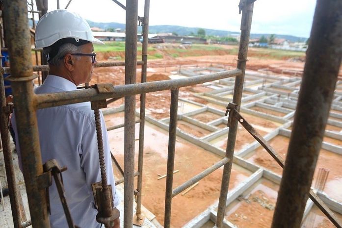 Vice-Governador Dr. Wanderley visita construção de hospitais pelo Estado