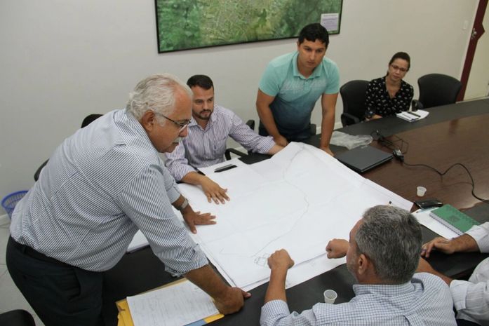 Prefeitura solicita cronograma para execução de obra de Saneamento Básico