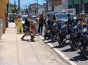 Polícia prende suspeitos de tentar assaltar estudantes no Jaraguá