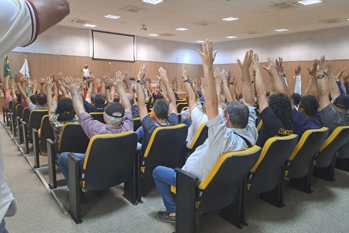 Assembleia servidores do Detran