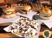 Lira's Burger: "mini" no tamanho, grande no sabor!