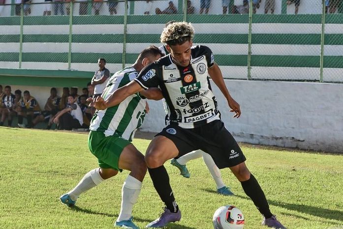 Asa deixa empate escapar no apagar das luzes e perde para o Murici