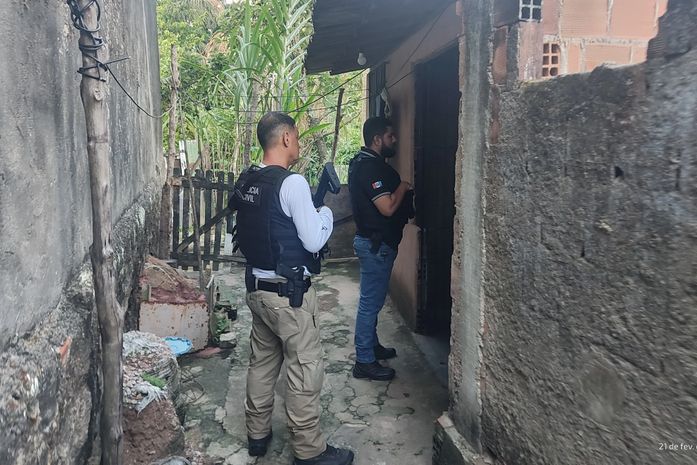 Pescador é preso por matar adolescente e obrigar vítima a cavar a própria cova antes de ocultar cadáver