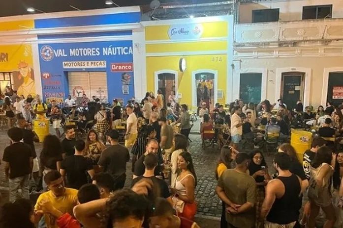 Agitação na noite de Jaraguá