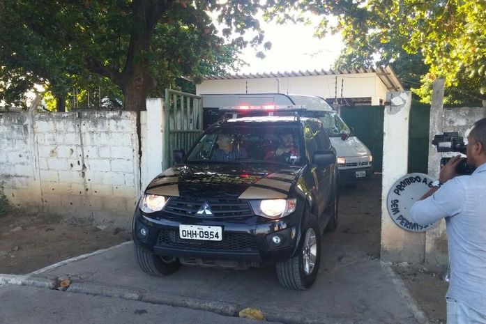 Ex-prefeito preso em operação da PF é levado para o Sistema Prisional