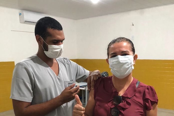Delmiro Gouveia supera 30% da população adulta totalmente imunizada