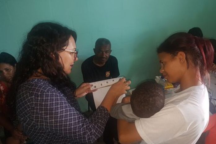 Instituto de Identificação emite RG para famílias de crianças com microcefalia