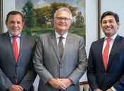 Rodrigo Valença encontra Senador Renan Calheiros em Brasília
