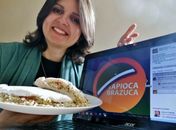 Acássia faz sucesso na Irlanda com tapiocas com sabores brasileiros