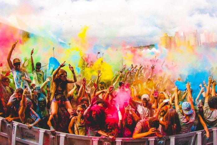 Agenda Cultural: happy holi e espetáculo de Carlinhos Maia agitam o final de semana em Maceió