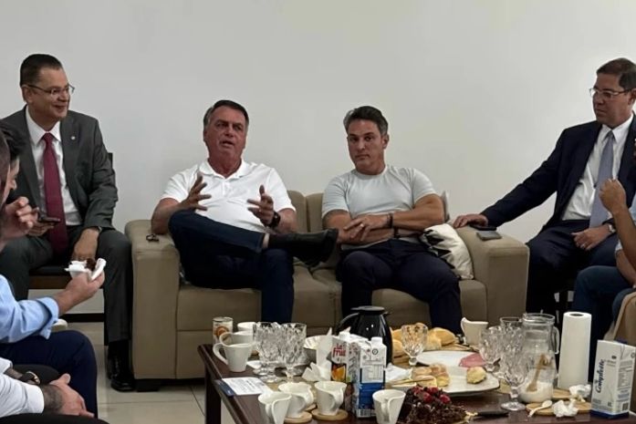 Oposição decide obstruir pauta na Câmara para pressionar pela anistia