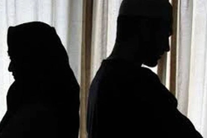 Homem pede o divórcio alegando que a esposa não toma banho todos os dias