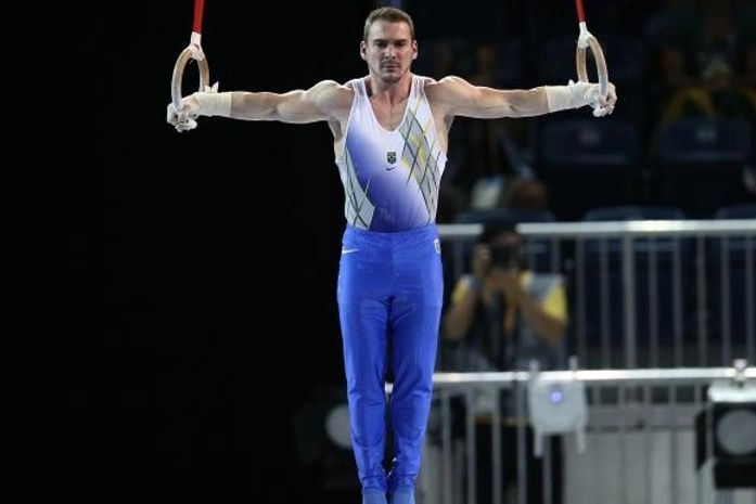 O ginasta Arthur Zanetti ganha ouro na prova das argolas